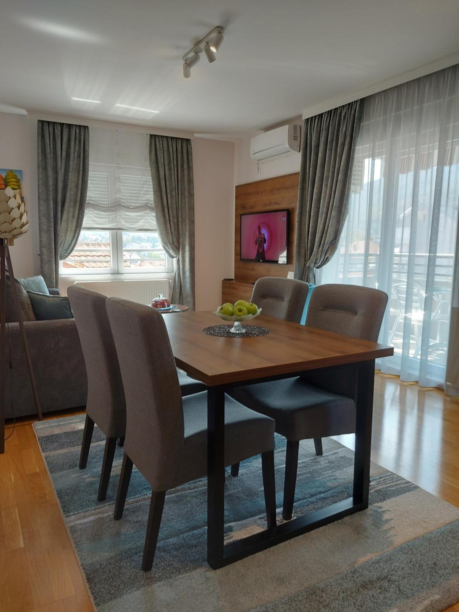 Aura Apartment